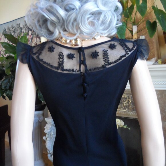 Moschino Cheapandchic Black SHeath Dress with/Embroidery Detail Size 10 - Picture 11 of 16